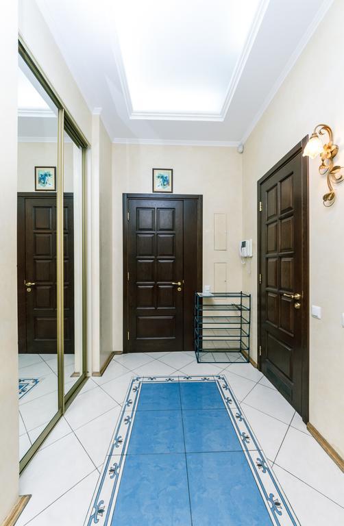 Apartament On Independence Square Kiev Exterior foto